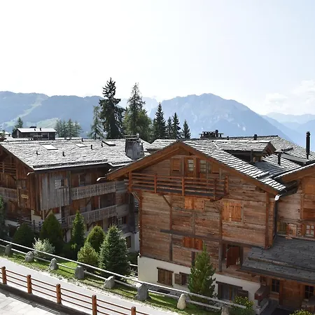 Bruyeres B22 דירה *